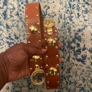 Leather gold belt